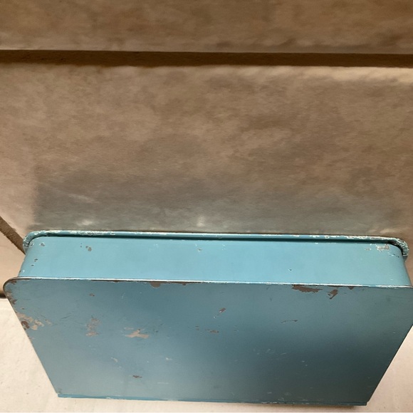 Vintage Blue Silent Tin Butler Painted Crumb Catcher Tray With Finger Holder - Picture 7 of 10